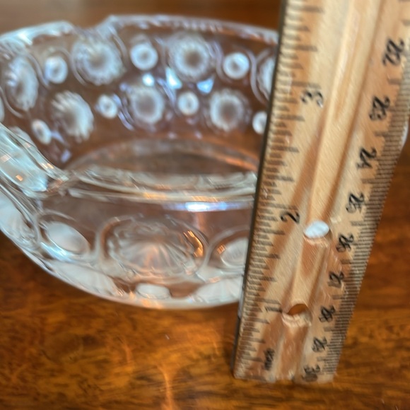 VINTAGE LALIQUE CRYSTAL SEASHELL & DOTS ASHTRAY - Picture 4 of 7